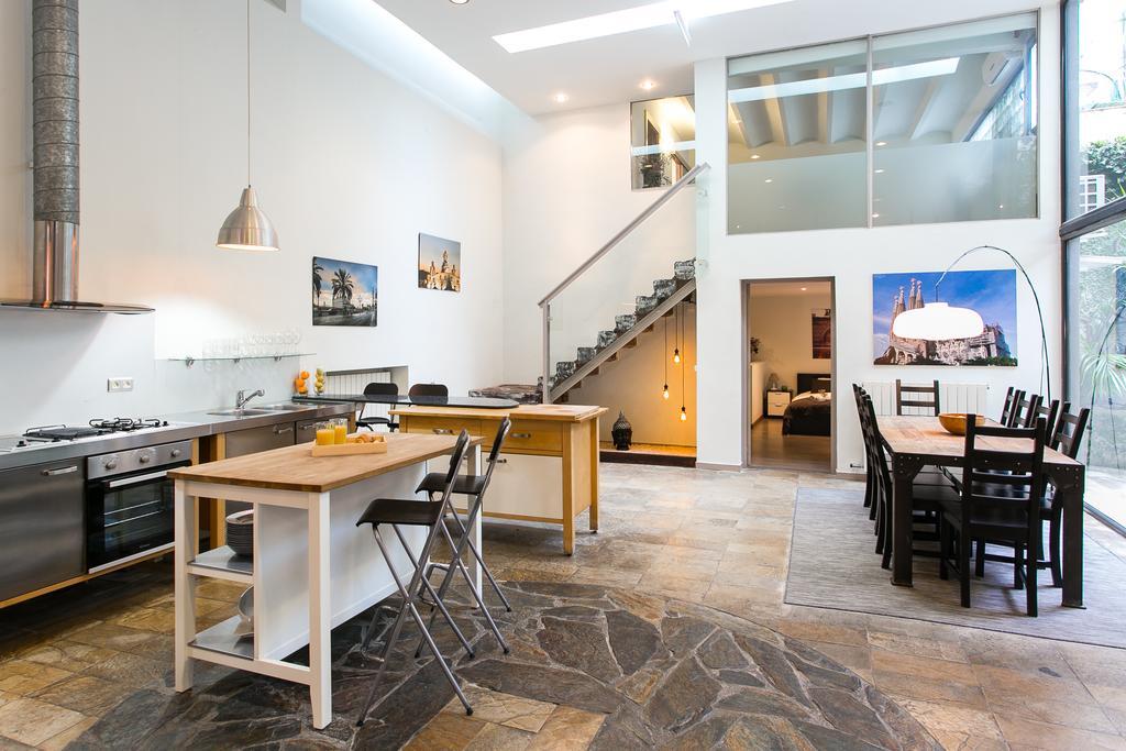 Apartment 4